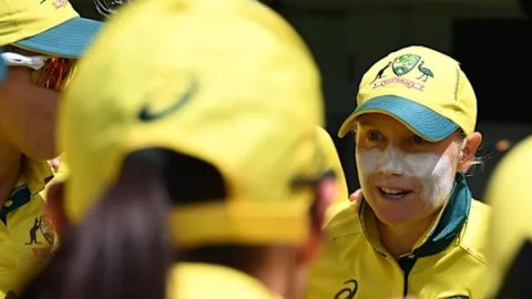 Molineux returns as Australia reveal Healy-led squad for Women's ODI WC