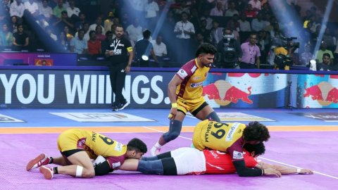 PKL 12: Bharat, Vijay guide Telugu Titans to 1-point win over Gujarat Giants, spoil Shadloui’s 100th