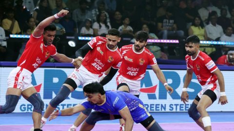 PKL 12: Nitin Panwar powers Gujarat Giants to their first win of the season