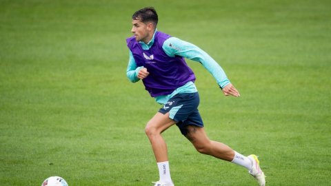 Prados' season ending injury major setback as Athletic Club returns to Champions League