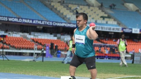 Rising from Paris defeat, Denis Gnezdilov rules the Para Athletics Worlds with record-breaking throw