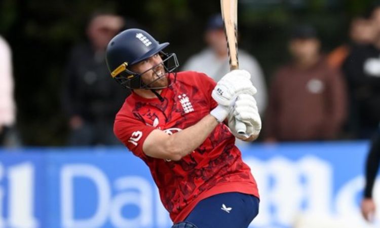 England beat Ireland by 4 wickets in first t20I take 1-0 lead