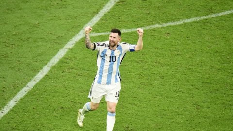 Scaloni tells fans to enjoy Messi's last home qualifier