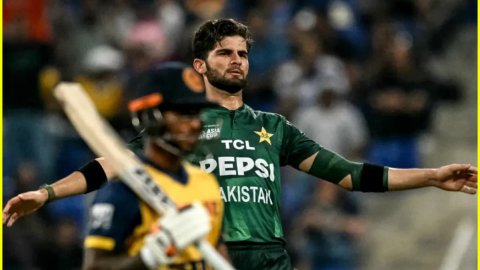 W,W,W: Shaheen Afridi ने रचा इतिहास, अबू धाबी में श्रीलंका के 3 विकेट चटकाकर बनाया ये खास रिकॉर्ड