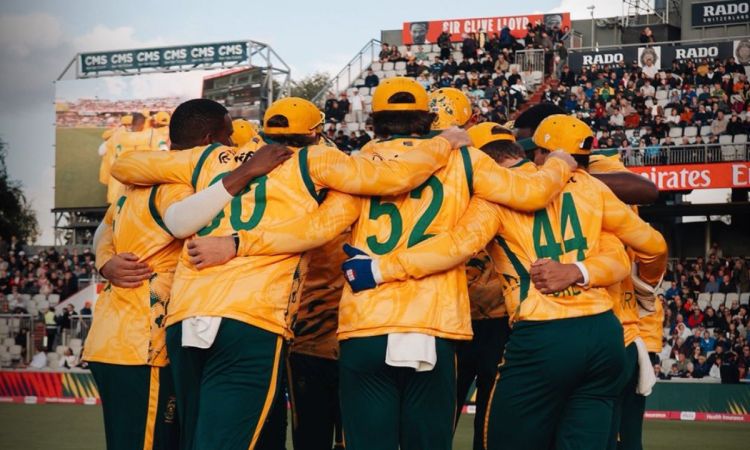 3 South Africa bowlers conceded 60 plus first instance in all men's T20s