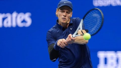 US Open: Sinner dominates Bublik for 8th consecutive Grand Slam QF