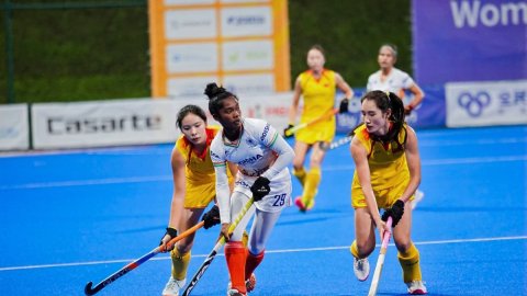 Women's Hockey Asia Cup: India lose 1-4 against hosts China in Super4