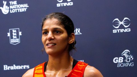 World Boxing C'ships: Jaismine packs off Romeu to reach quarters