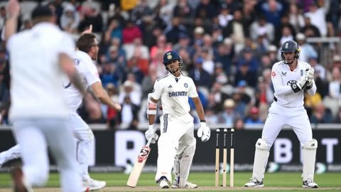 वनडे और टी20 में लगातार नजरअंदाज किए जाने पर भारत के इस स्टार बल्लेबाज ने लिया रणजी खेलने का फैसला वनडे और टी20 में लगातार नजरअंदाज किए जाने पर भारत के इस स्टार बल्लेबाज ने लिया रणजी खेलने का फैसला