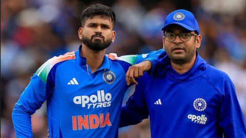 Shreyas Iyer की सेहत पर BCCI ने दी बड़ी अपडेट, सिडनी में लगी गंभीर चोट के बाद अब खतरे से बाहर हैं उप Shreyas Iyer की सेहत पर BCCI ने दी बड़ी अपडेट, सिडनी में लगी गंभीर चोट के बाद अब खतरे से बाहर हैं उप