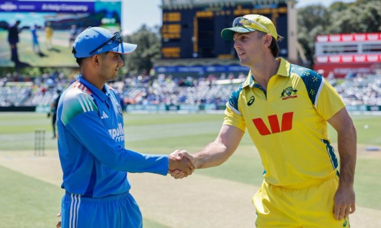 Australia opt to bowl first against India in second odi