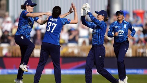 England's 'Outsiders' Aim To Break Trophy Drought At Women's Cricket World Cup