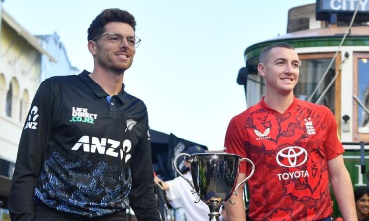 New Zealand opt to bowl first against England in first t20i