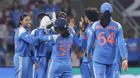 CWC 2025: स्मृति मंधाना और प्रतिका ने किया कमाल, भारत ने न्यूजीलैंड को 53 रन से धूल चटाकर सेमीफाइनल  CWC 2025: स्मृति मंधाना और प्रतिका ने किया कमाल, भारत ने न्यूजीलैंड को 53 रन से धूल चटाकर सेमीफाइनल