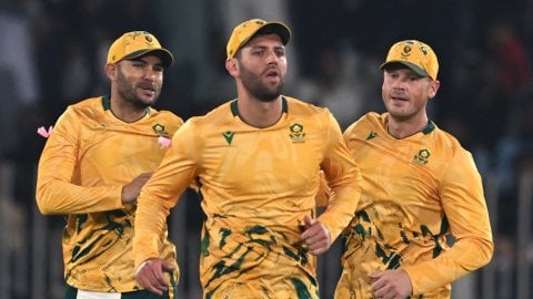 South Africa beat Pakistan in 1st t20I South Africa vs Pakistan 1st T20I 2025