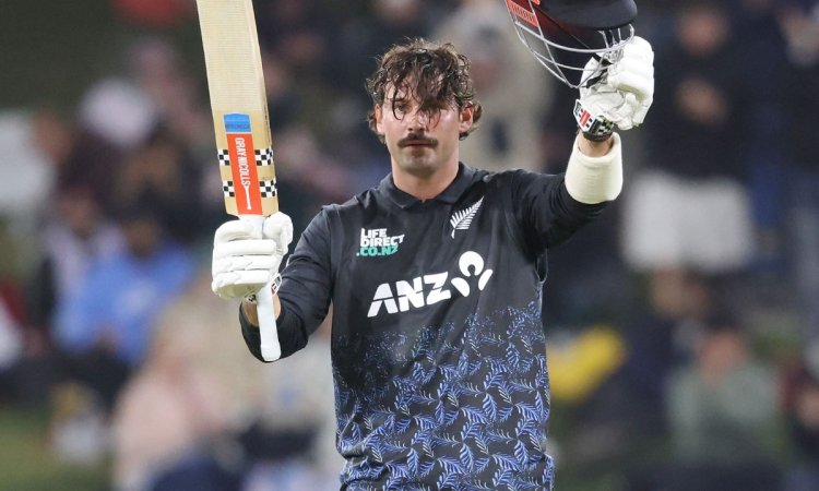 टूटा बाबर आजम का अनचाहा रिकॉर्ड, NZ के टिम रॉबिन्सन T20I शतक जड़कर भी इस  लिस्ट में हुए शामिल - New Zealand Batter Tim Robinson Breaks Babar Azams  Record With T20i Century