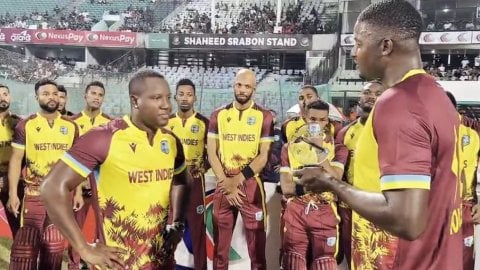 West Indies secure a thrilling victory in the T20I series opener against Bangladesh ரோவ்மன் பாவெல், ஜெய்டன் சீல்ஸ் அசத்தல்; வங்கதேசத்தை வீழ்த்தி வெஸ்ட் இண்டீஸ் வெற்றி!