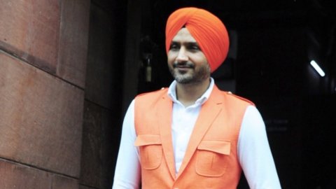 Asia Cup trophy will reach us soon: Harbhajan Singh
