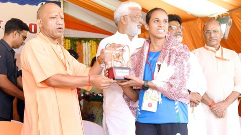 At 36th Regional Sports meet, CM Yogi honours outstanding players, offers success mantra  