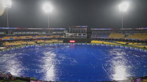 AUS vs IND: कैसा रहेगा पर्थ का मौसम? क्या बारिश बनेगी रो-को की वापसी में विलेन?