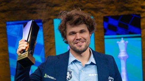 Carlsen wins Clutch Chess Champions Showdown, Gukesh finishes fourth