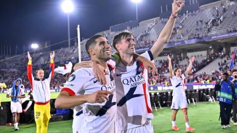 Champions League: PSG win thriller 2-1 in Barcelona