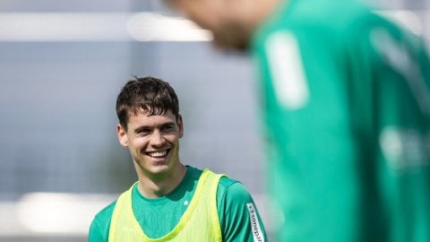 Football: Winless Gladbach brace for Bayern test amid crisis and change in Bundesliga