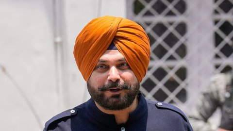 'फेक न्यूज मत फैलाओ, तुम्हें शर्म आनी चाहिए' X यूजर की हरकत पर भड़के नवजोत सिंह सिद्धू