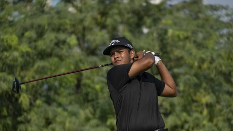 Golf: Anshul Mishra in sight of Top-10 as four Indians make cut in AAC in Dubai