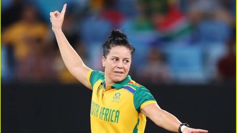 Marizanne Kapp के पास इतिहास रचने का मौका, तोड़ सकती हैं Shabnim Ismail का सबसे बड़ा World Cup रिकॉर Marizanne Kapp के पास इतिहास रचने का मौका, तोड़ सकती हैं Shabnim Ismail का सबसे बड़ा World Cup रिकॉर