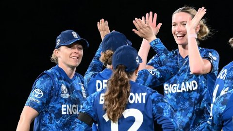 If England get early momentum and field well, they can be a very dangerous side: Robinson