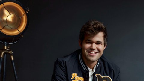 कार्लसन ने जीता क्लच शतरंज चैंपियंस शोडाउन, जानिए किस स्थान पर रहे गुकेश?