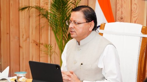 मुख्यमंत्री धामी ने की खेल विभाग की समीक्षा, उत्तराखंड में खेल अवसंरचना और युवा प्रोत्साहन पर जोर