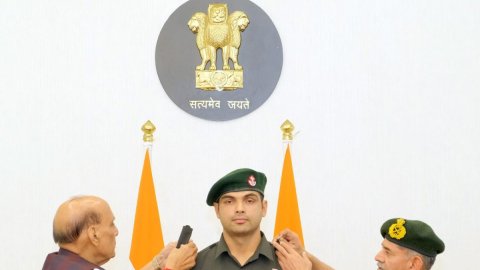 लेफ्टिनेंट कर्नल की मानद उपाधि देश के प्रति जिम्मेदारी है: नीरज चोपड़ा 