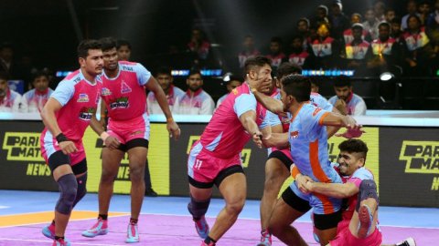 कबड्डी: स्टैंडर्ड और सर्किल स्टाइल में क्या अंतर है?  