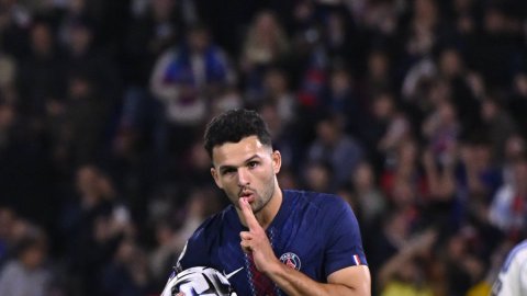 लीग-1: पीएसजी का पलटवार, रोमांचक मुकाबले में स्ट्रासबर्ग को 3-3 से रोका