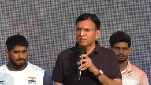 स्वास्थ्य कर्मियों को समर्पित 'संडे ऑन साइकिल', फिटनेस के साथ स्वदेशी अपनाने का संदेश