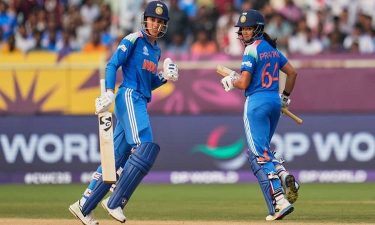 Pratika Rawal and Smriti Mandhana explosive start India set a massive target of 331 runs against Australia