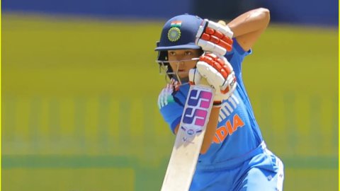 Pratika Rawal ने World Cup में रचा इतिहास, Kapil Dev और Yuvraj Singh के महारिकॉर्ड की कर ली बराबरी Pratika Rawal ने World Cup में रचा इतिहास, Kapil Dev और Yuvraj Singh के महारिकॉर्ड की कर ली बराबरी