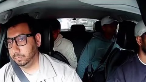 VIDEO: एडिलेड में जायसवाल, जुरेल और कृष्णा ने ली Uber, स्टार्स को गाड़ी में बैठता देख हैरान हुआ ड्रा VIDEO: एडिलेड में जायसवाल, जुरेल और कृष्णा ने ली Uber, स्टार्स को गाड़ी में बैठता देख हैरान हुआ ड्रा