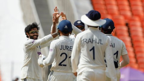 IND vs WI 1st Test: रविंद्र जडेजा की फिरकी के आगे पस्त हुई वेस्टइंडीज,पिछड़ने के बाद 66 रन तक आधी टी