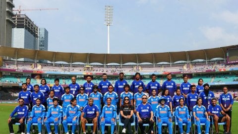 Kareena Kapoor lauds Indian Women’s Cricket Team for their passion as they enter World Cup final