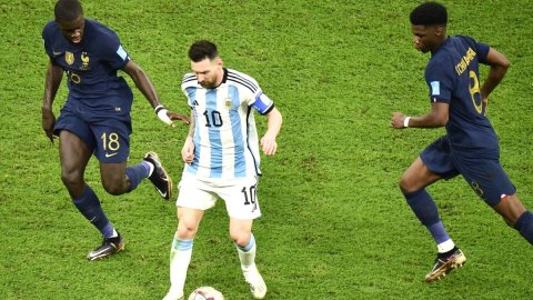 Messi, new faces in Argentina squad for U.S. friendlies