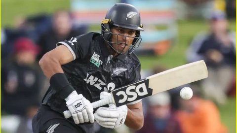 NZ vs ENG 2nd ODI: हैमिल्टन में रचिन रविंद्र और डेरिल मिचेल ने ठोका अर्धशतक, कीवी टीम ने इंग्लैंड को