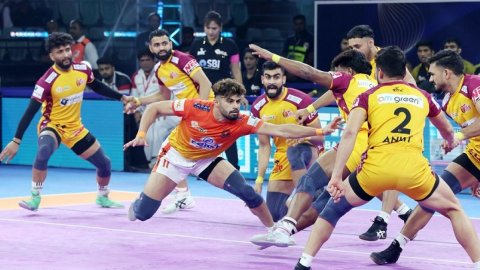 PKL 12: Puneri Paltan fight off resilient Telugu Titans, set up ultimate clash with Dabang Delhi