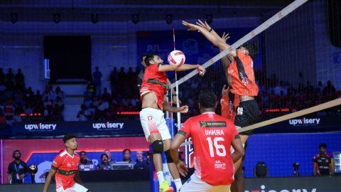 PVL 2025: Hyderabad Black Hawks celebrate Dussehra with big win over holders Calicut Heroes