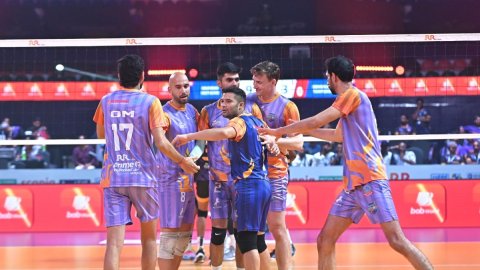 PVL 2025: Mumbai Meteors beat Bengaluru Torpedoes to claim top spot