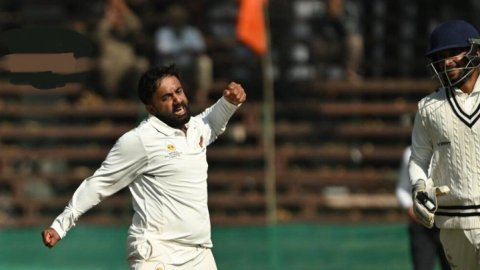 Shams Mulani’s seven-for powers Mumbai to thrilling 35-run win over J&K in a Group D clash of the 20 Ranji Trophy: Shams Mulani’s seven-for powers Mumbai to thrilling 35-run win over J&K