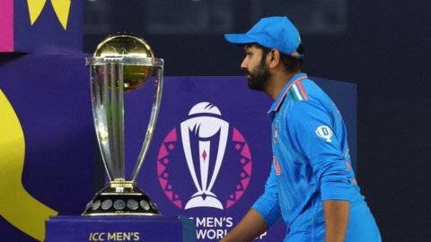 शुभमन गिल के वनडे कैप्टन बनने पर भड़के रोहित फैंस, बोले- 'हिटमैन की बेज्ज़ती की गई'