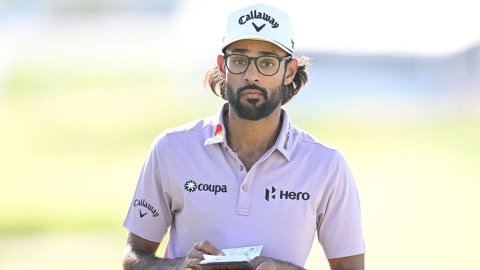 Slow start for Akshay Bhatia, four-way lead at Sanderson Farms